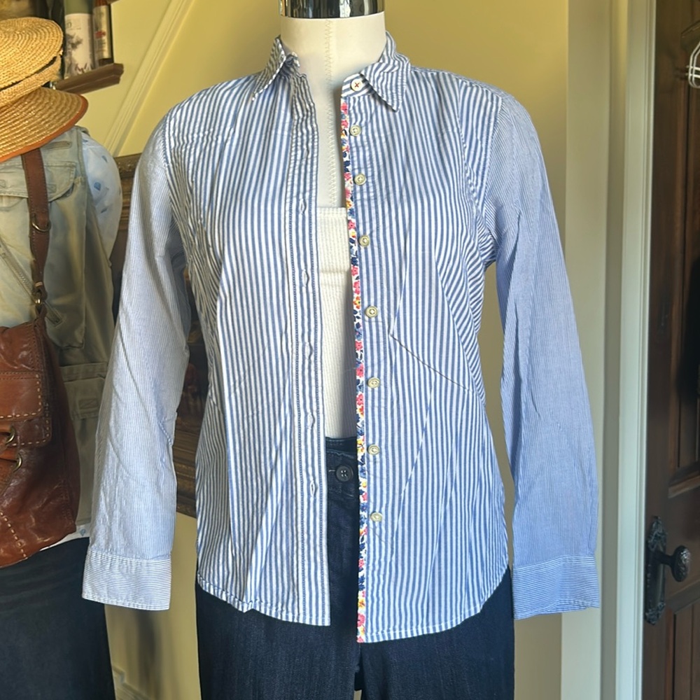 Talbots Sz SP Blue Striped Button Down 100% Cotton EUC